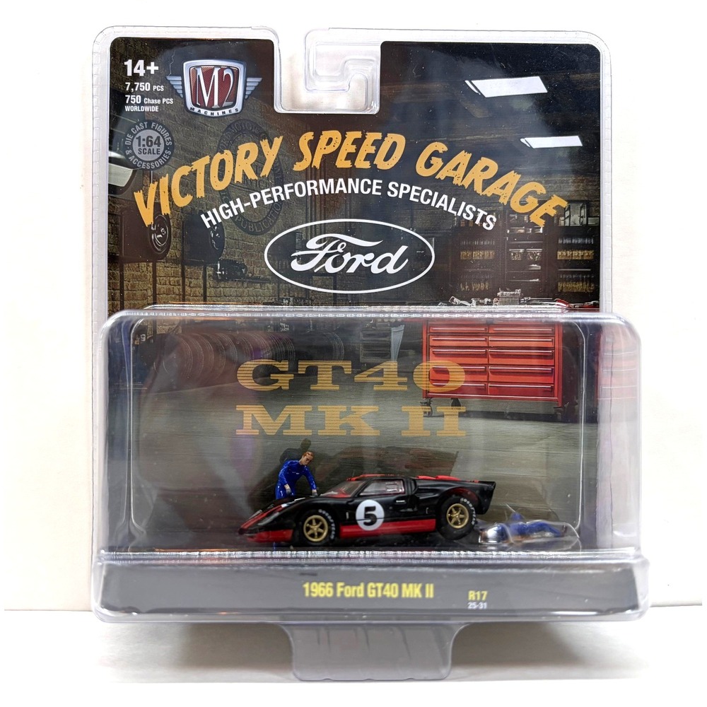 M2 Machines Diorama Victory Speed Garage 1966 FORD GT40 MKII Black CHASE New